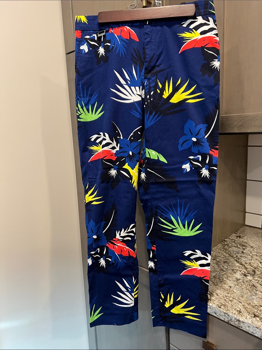 Navy Floral Print Woman’s Golf Pants